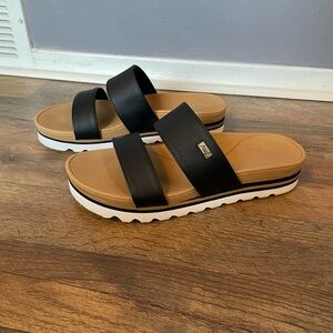 Reef sandals